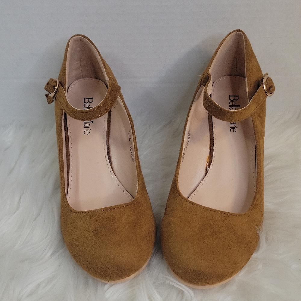 Bella Marie Women's Tan Mary Jane‎ Shoes Size 6